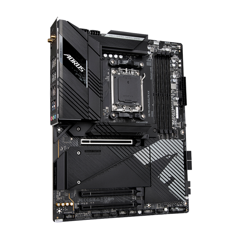 GIGABYTE X670 AORUS Elite AX